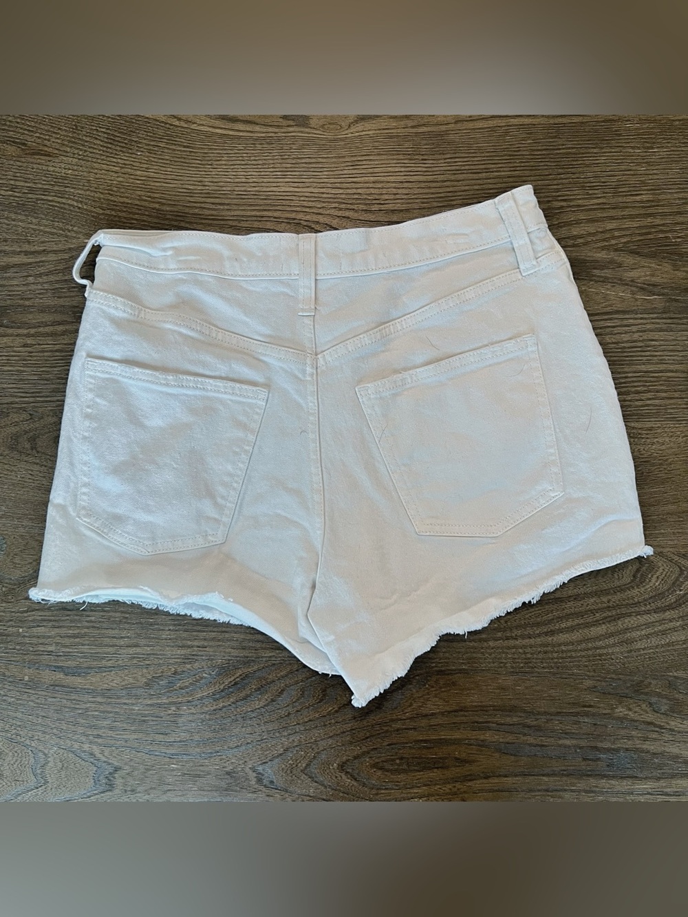 2 Universal Thread Shorts - Picture 9 of 9